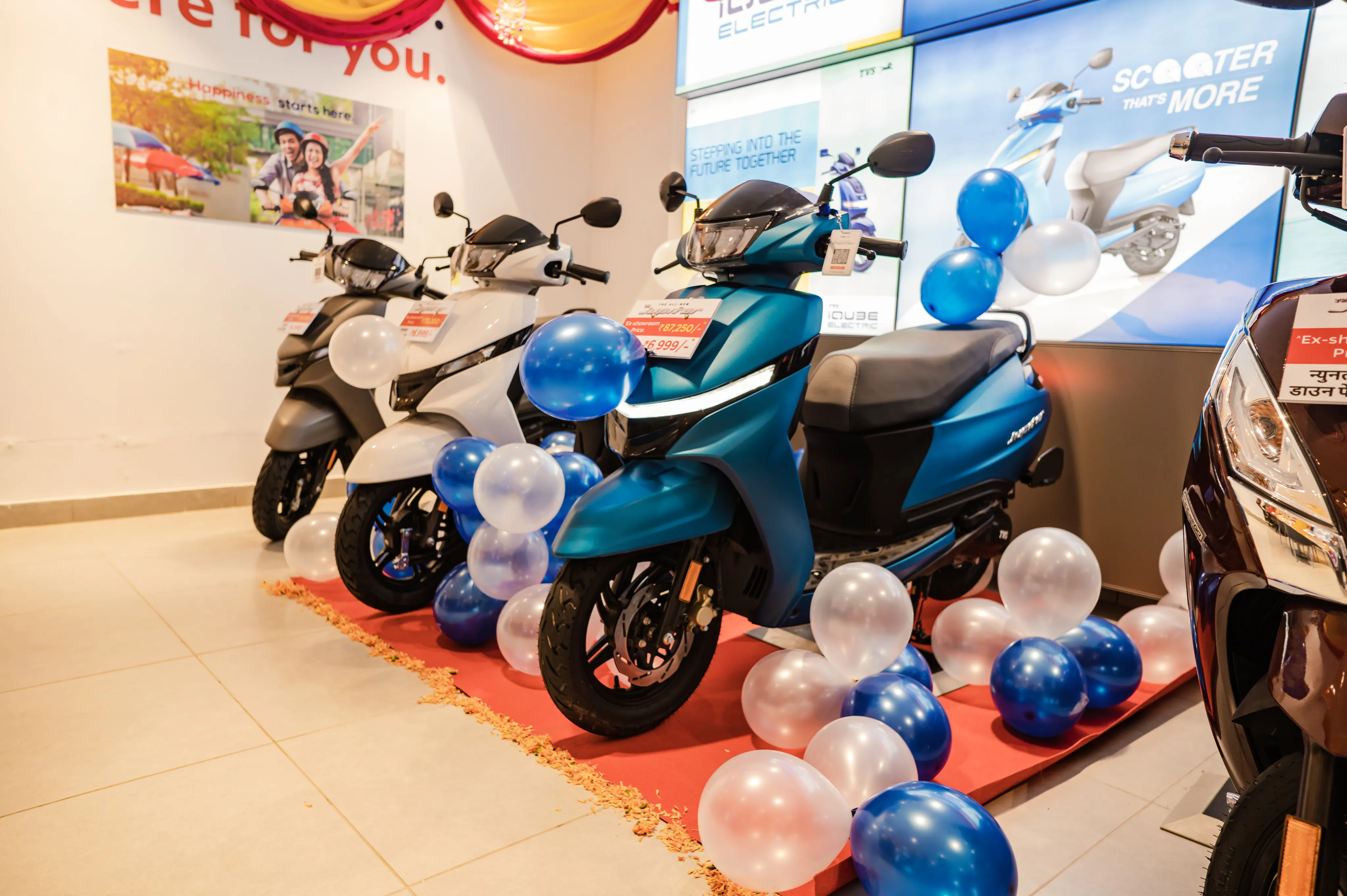 Showroom Vehicle Display